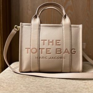 Marc Jacobs The Tote Bag - Small in Rose Dust
